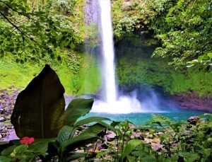 La Fortuna waterfall 300x229