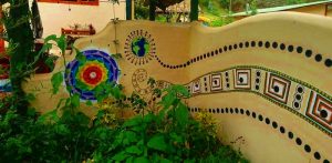 garden wall gaia sagrada b 300x147